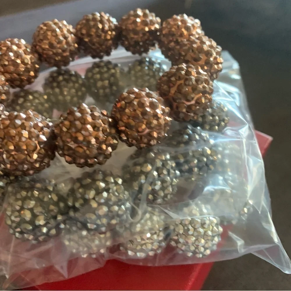 🆕 Kenneth Jay Lane Box Set of Disco Balls Stretch Bracelets - Picture 4 of 6